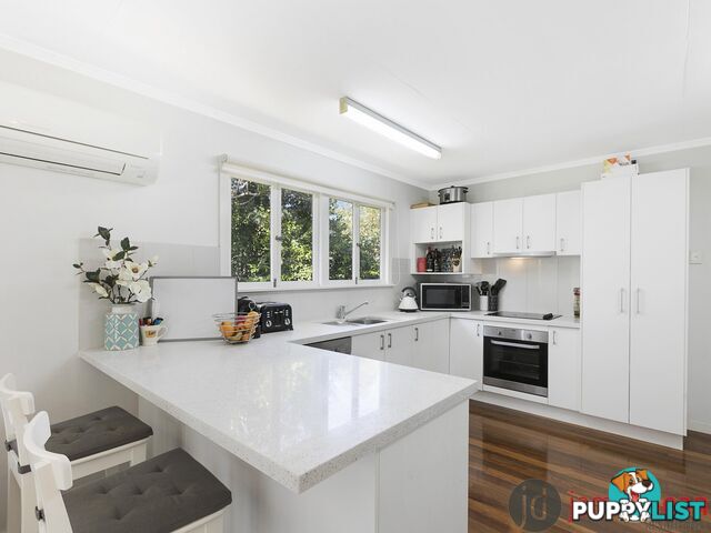 4 Enfield Street Mount Gravatt East qld 4122