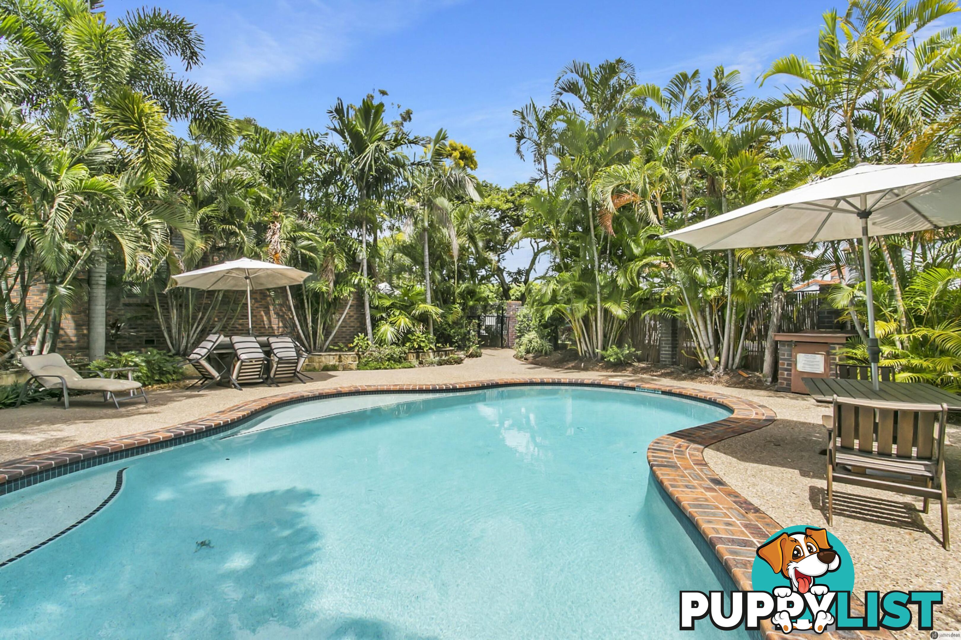 4 160 Pine Street Wynnum qld 4178