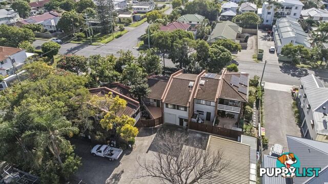 4 160 Pine Street Wynnum qld 4178