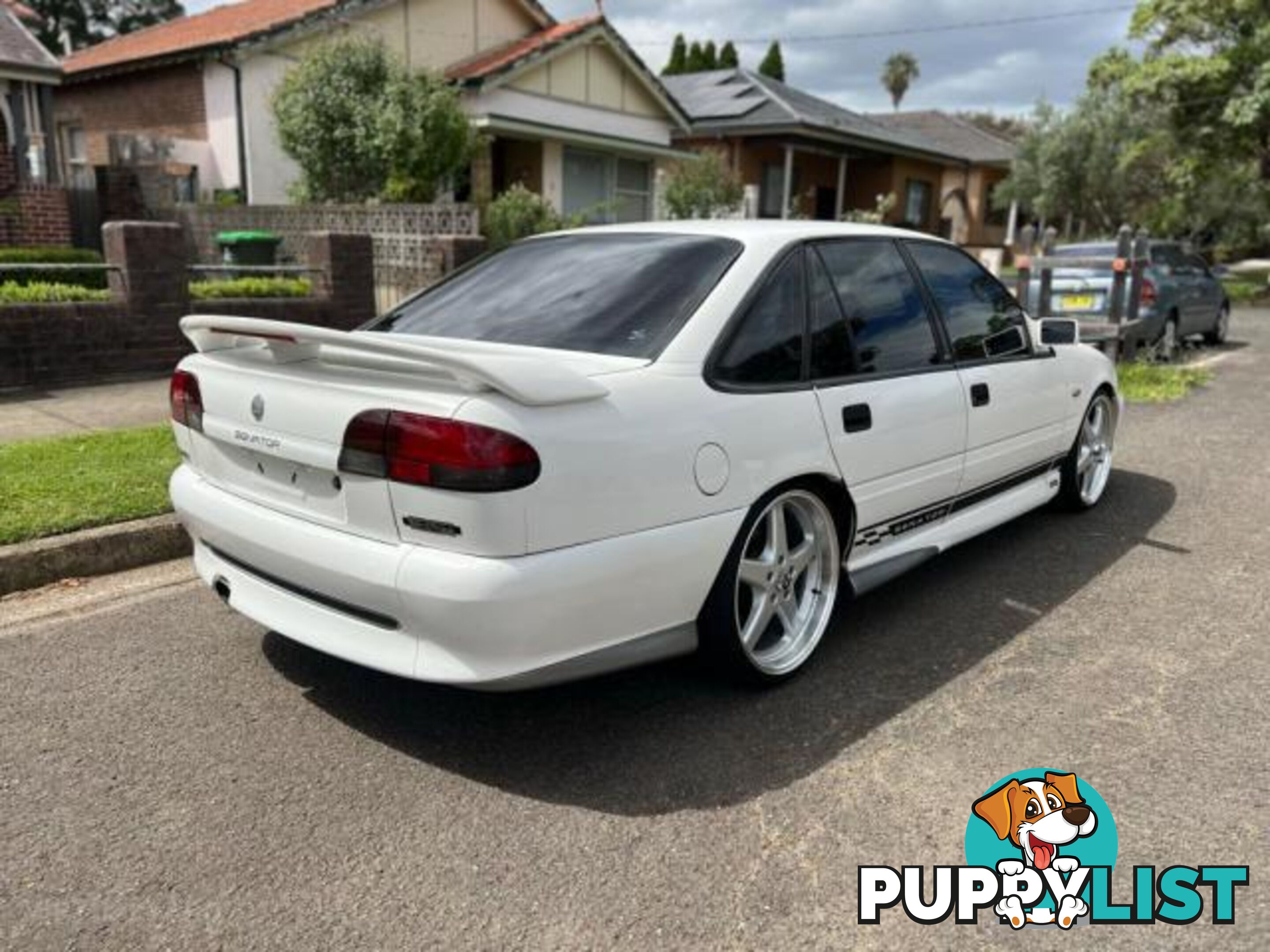 1995 HOLDEN-SPECIAL-VEHICLES SENATOR VS 185I SEDAN 4DR AUTO 4SP 5.0I SEDAN