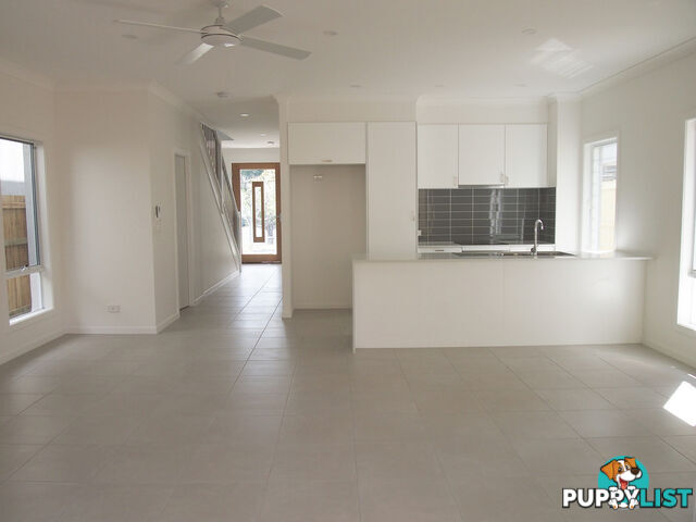 2A Prince St SOUTHPORT QLD 4215