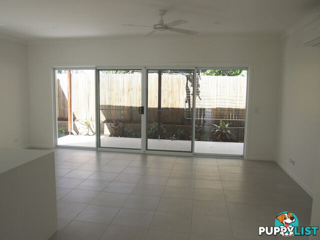 2A Prince St SOUTHPORT QLD 4215