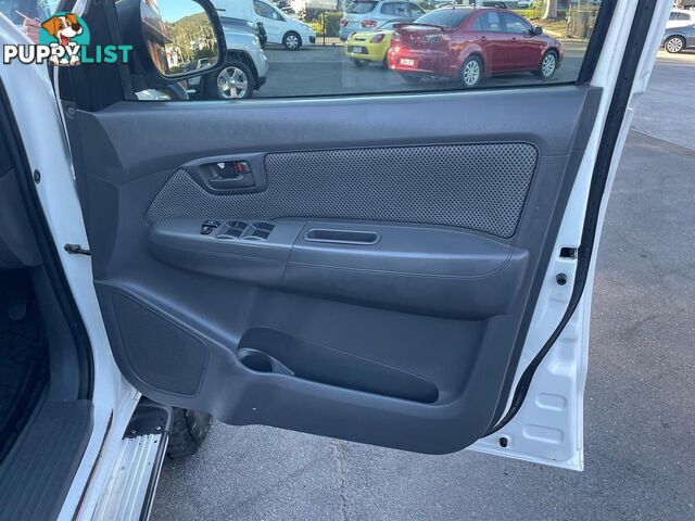 2011 TOYOTA HILUX SR KUN26R MY12 4X4 DUAL CAB UTILITY