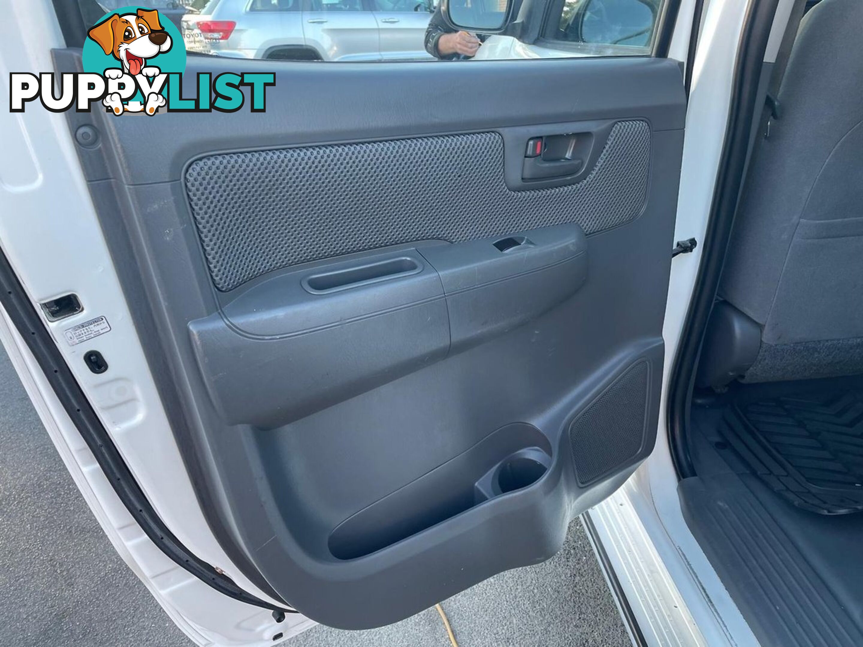 2011 TOYOTA HILUX SR KUN26R MY12 4X4 DUAL CAB UTILITY