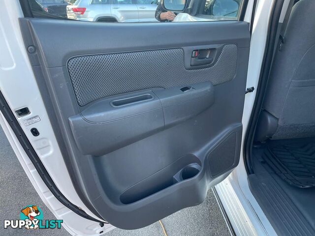 2011 TOYOTA HILUX SR KUN26R MY12 4X4 DUAL CAB UTILITY