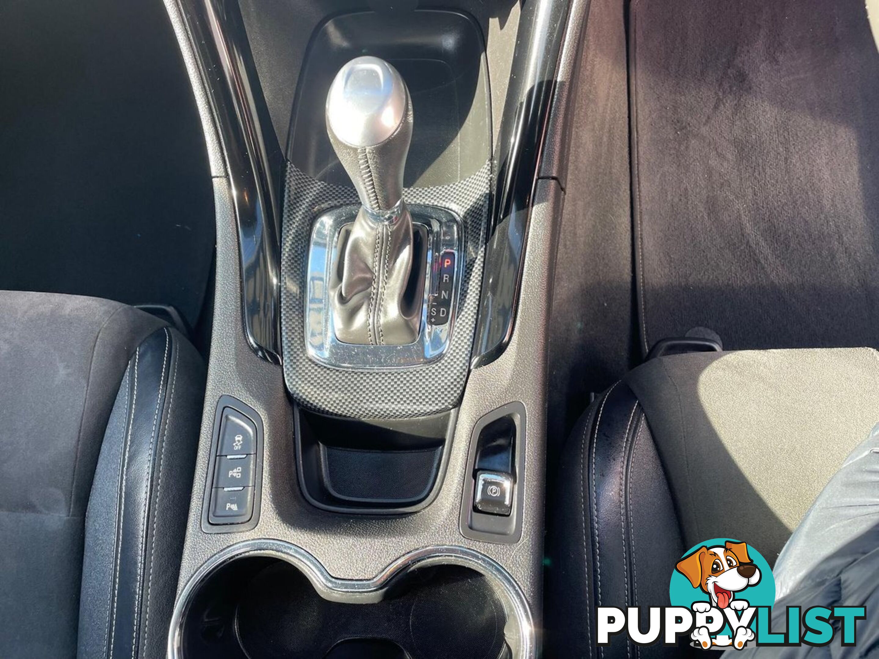 2013 HOLDEN COMMODORE SV6 VF MY14 SEDAN