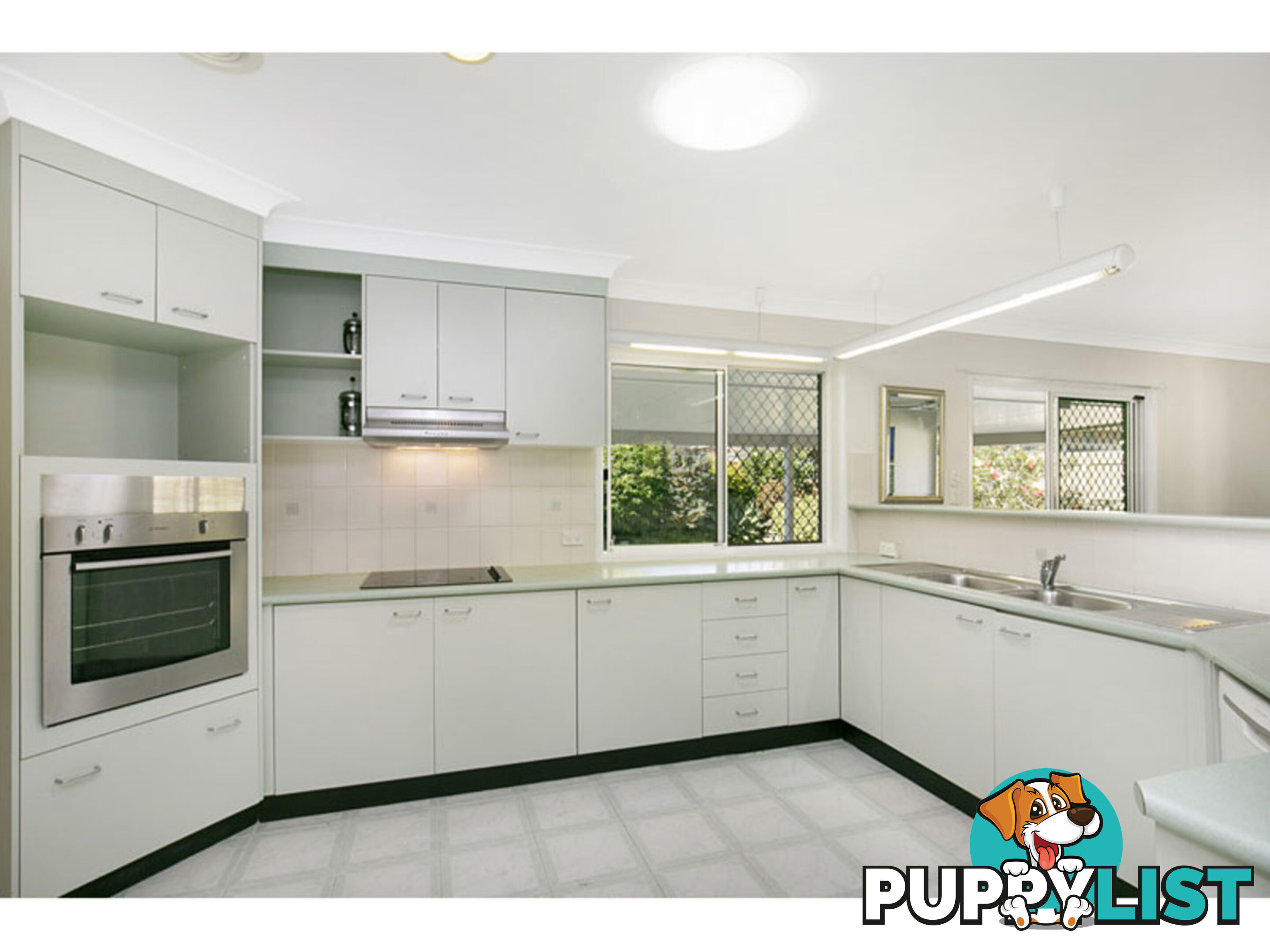 5 Ashley Court WELLINGTON POINT QLD 4160