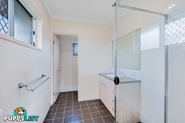 11 Summerhill Street VICTORIA POINT QLD 4165