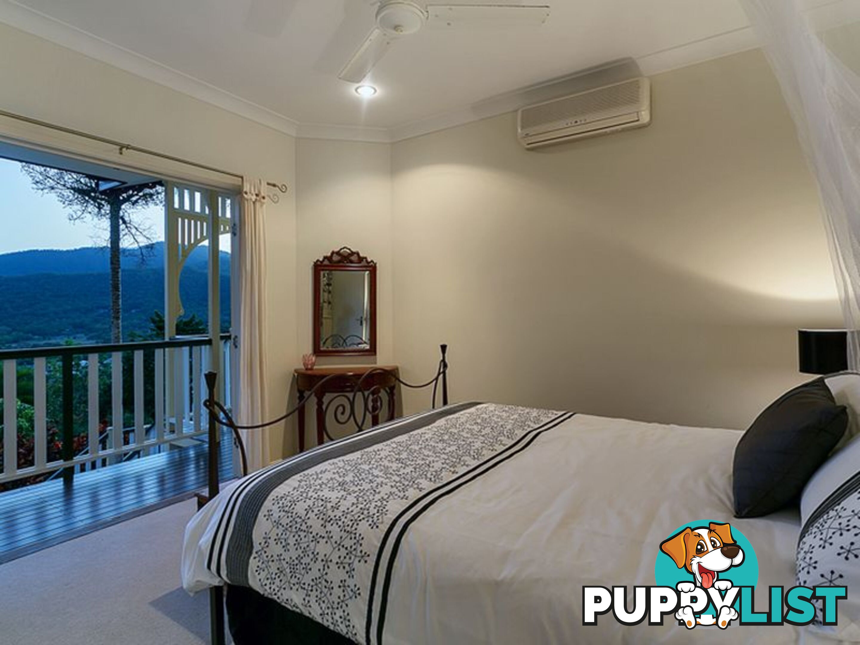 33 Lookout Terrace TRINITY BEACH QLD 4879