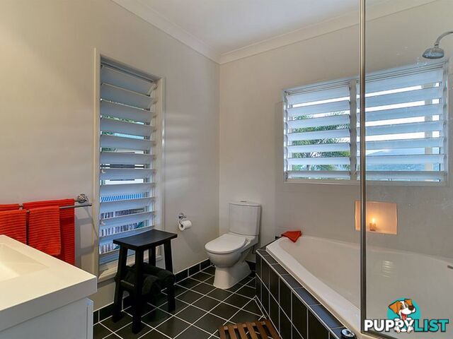 33 Lookout Terrace TRINITY BEACH QLD 4879