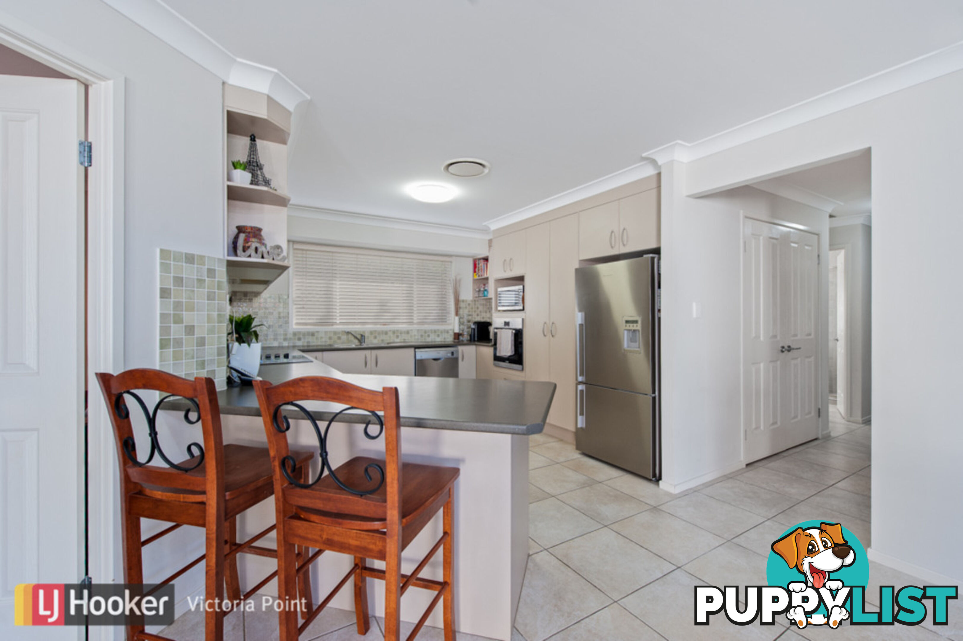 37 Waterville Drive THORNLANDS QLD 4164