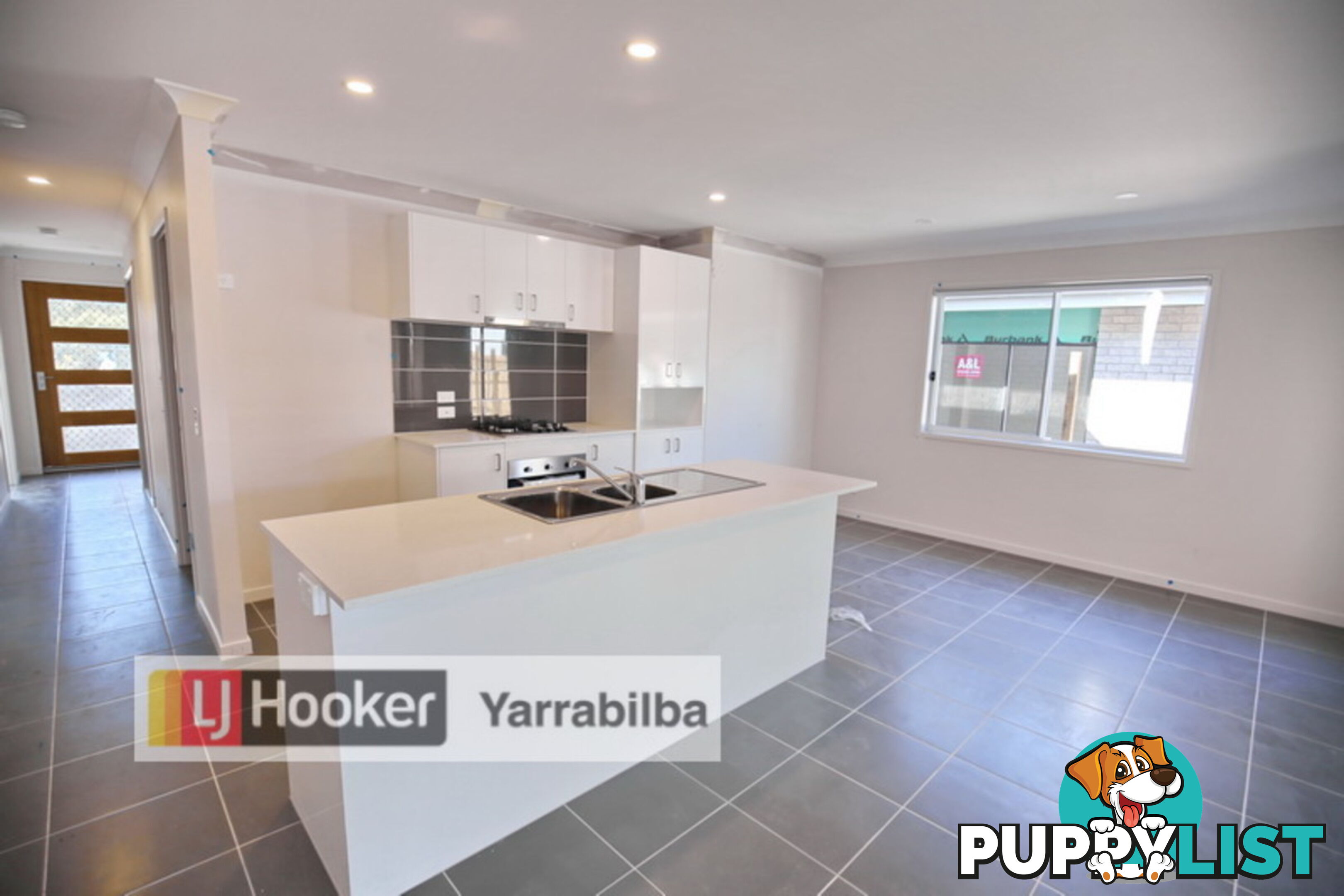 31 Gossan Circuit YARRABILBA QLD 4207