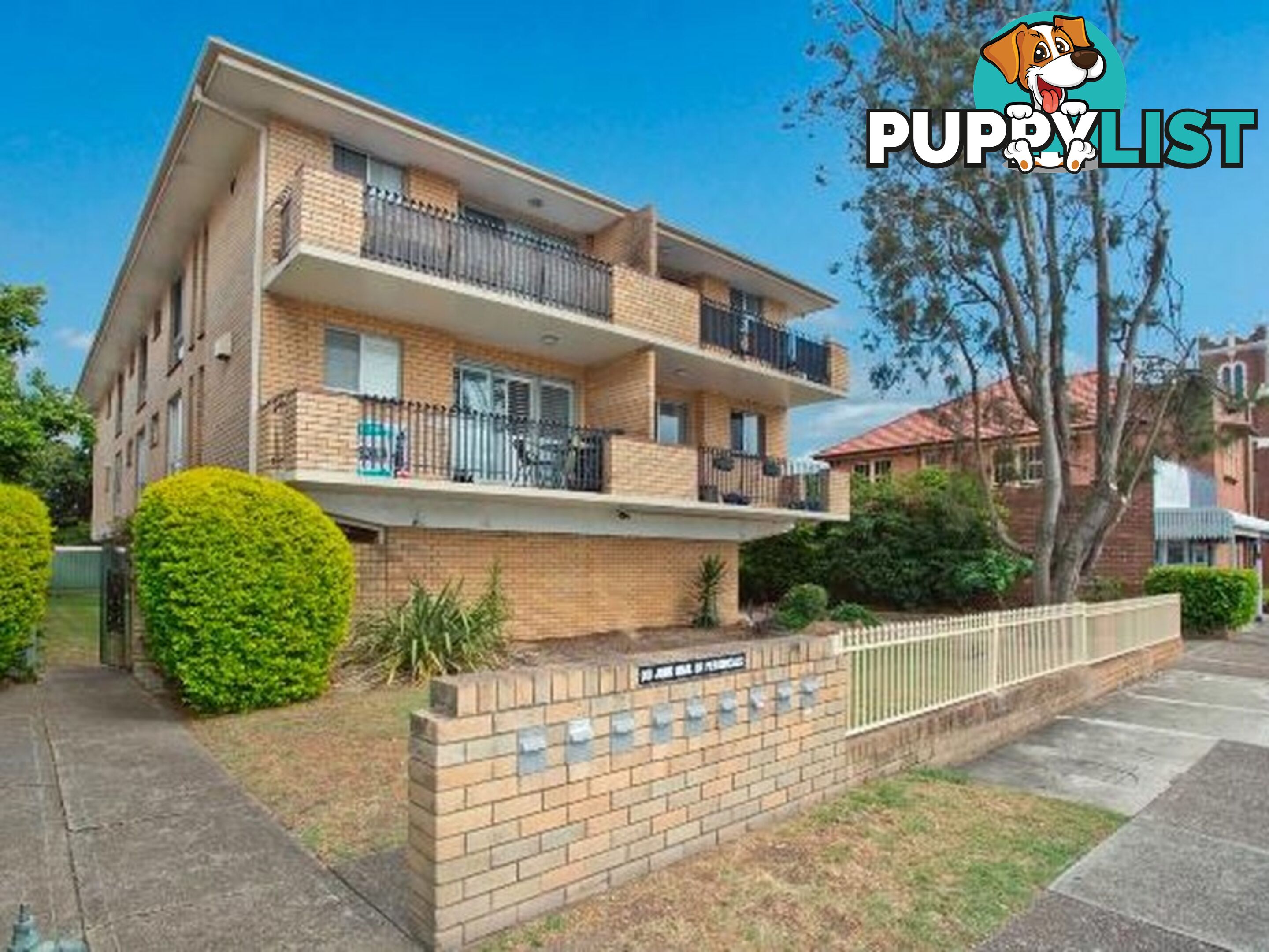 Unit 4/158 Beaumont Street HAMILTON NSW 2303