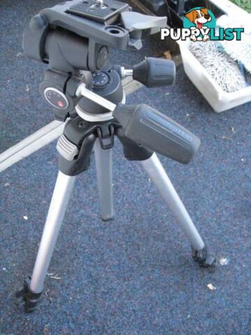 MANFROTTO TRIPOD 804RC2 / 190D MADE IN ITALY