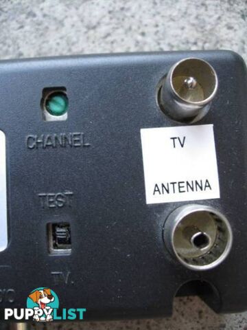 TV RECEPTION AMPLIFIER MODEL RM-10 MAINS POWER