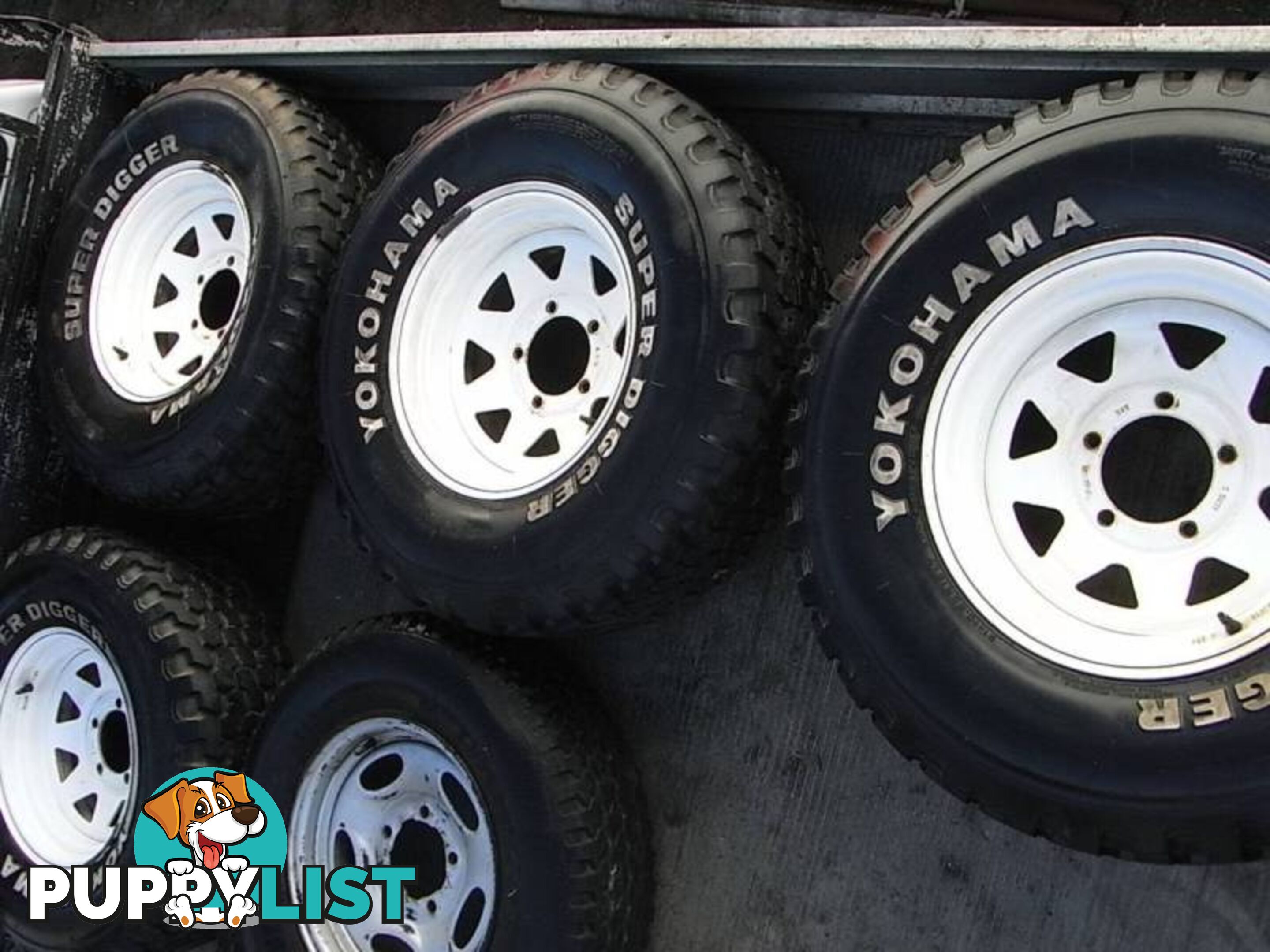 Toyota Land Cruiser.. Sunraysia rims 8JJX15 SUPER DIGGER 31X10.5