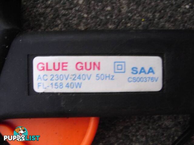 LARGE 40W HOT GLUE GUN pickup 3168 post 4.99