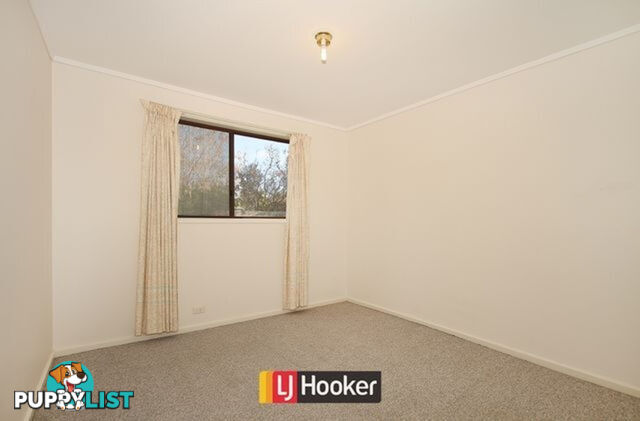 8 Weaver Place CHARNWOOD ACT 2615