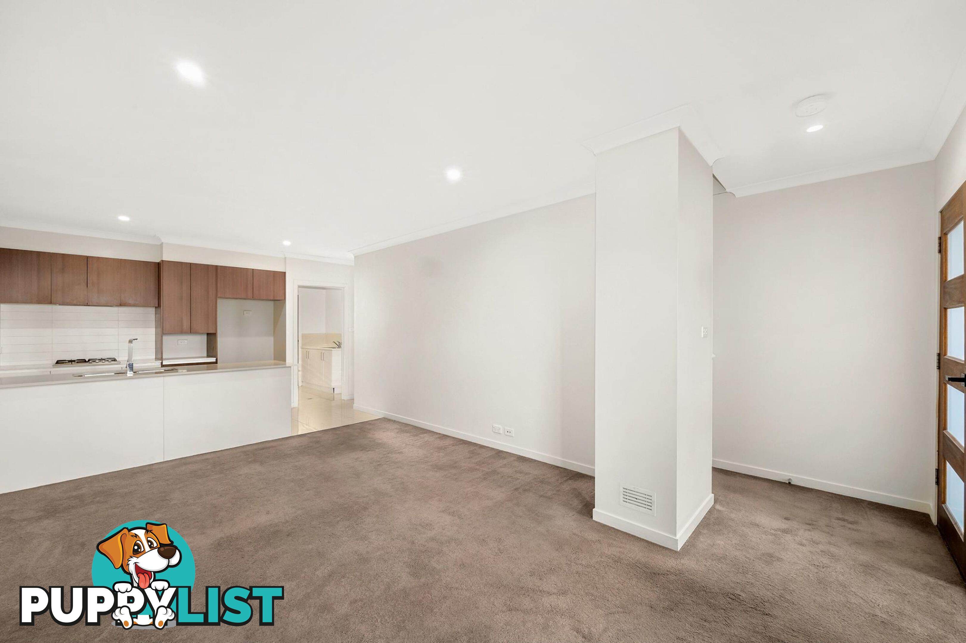 13/2 Clare Burton Crescent FRANKLIN ACT 2913