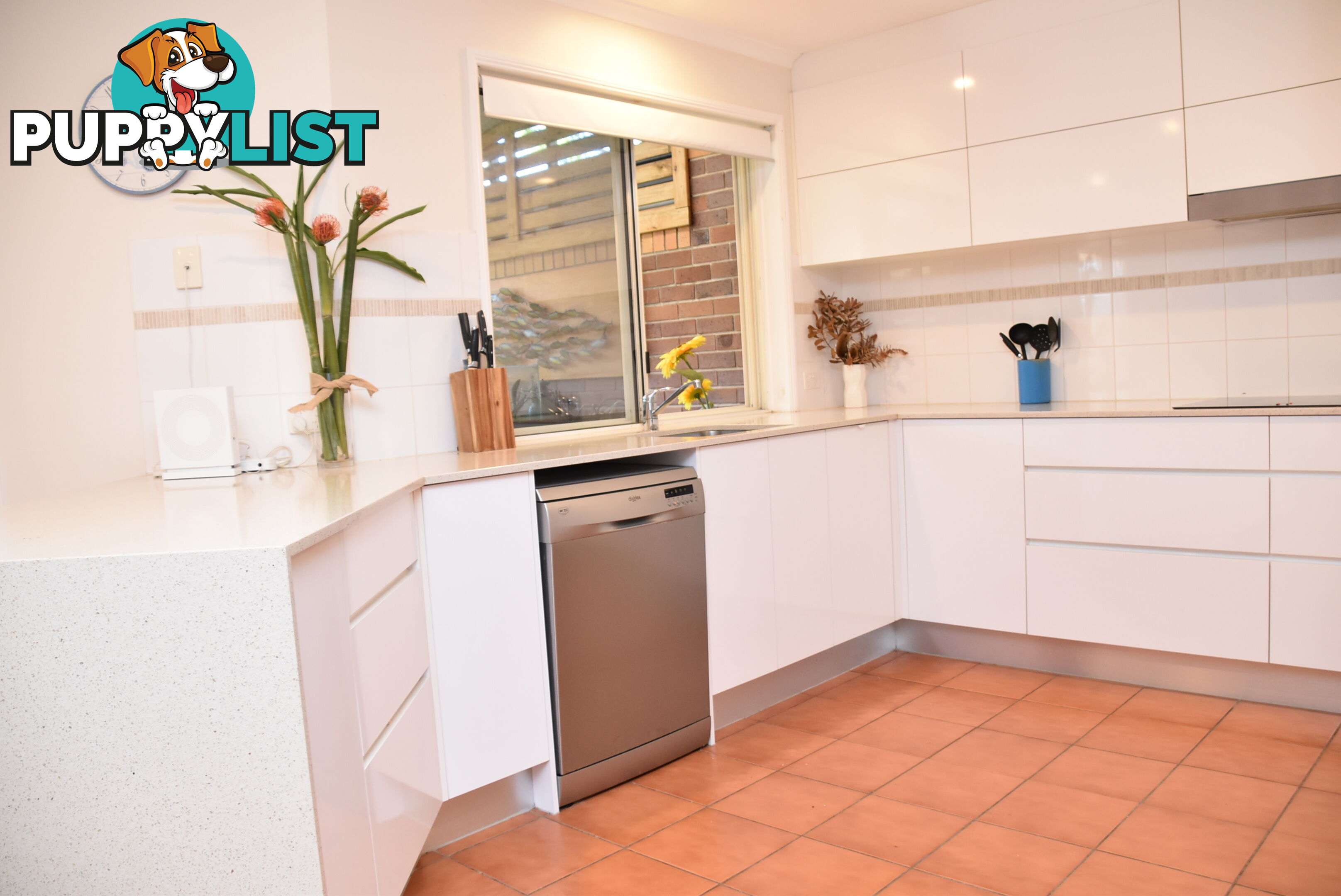 2 15 Radiata Drive MAROOCHYDORE QLD 4558