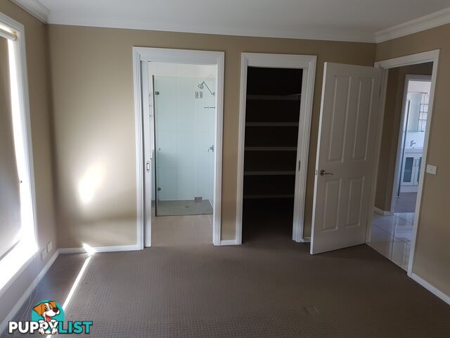 8 Dylan Street BRIGHTON TAS 7030