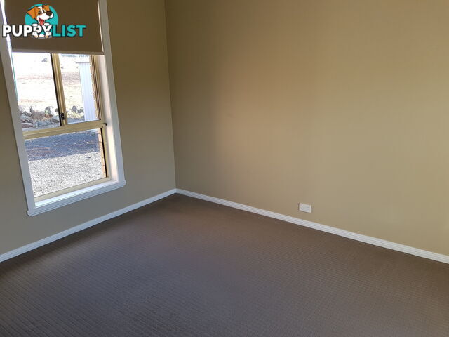 8 Dylan Street BRIGHTON TAS 7030