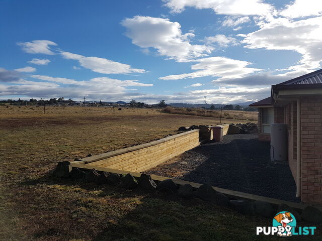 8 Dylan Street BRIGHTON TAS 7030