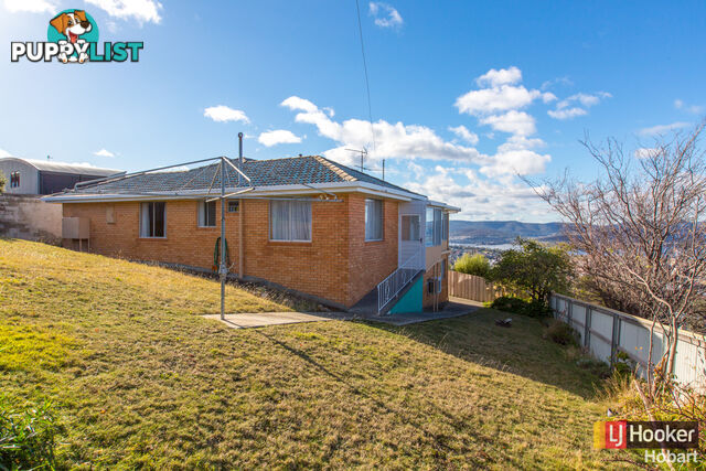 12 Danval Place WEST HOBART TAS 7000