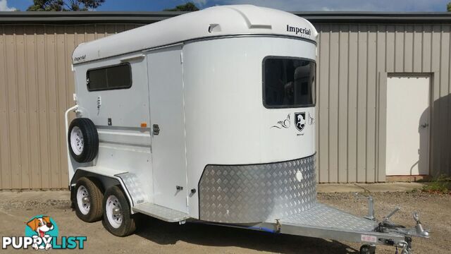 Imperial 2 Horse Straight Load Extended Warmblood Camper