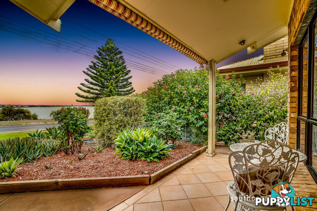 19 Captain Sturt Parade Hindmarsh Island SA 5214