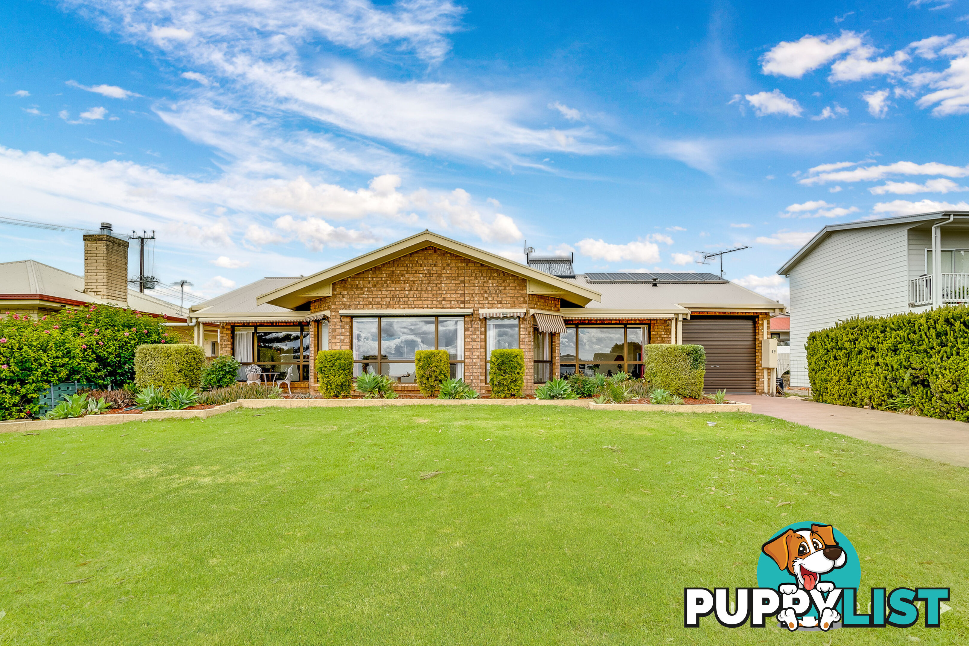 19 Captain Sturt Parade Hindmarsh Island SA 5214