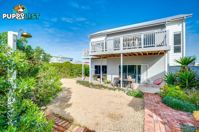 1 Merrilli Place Port Elliot SA 5212