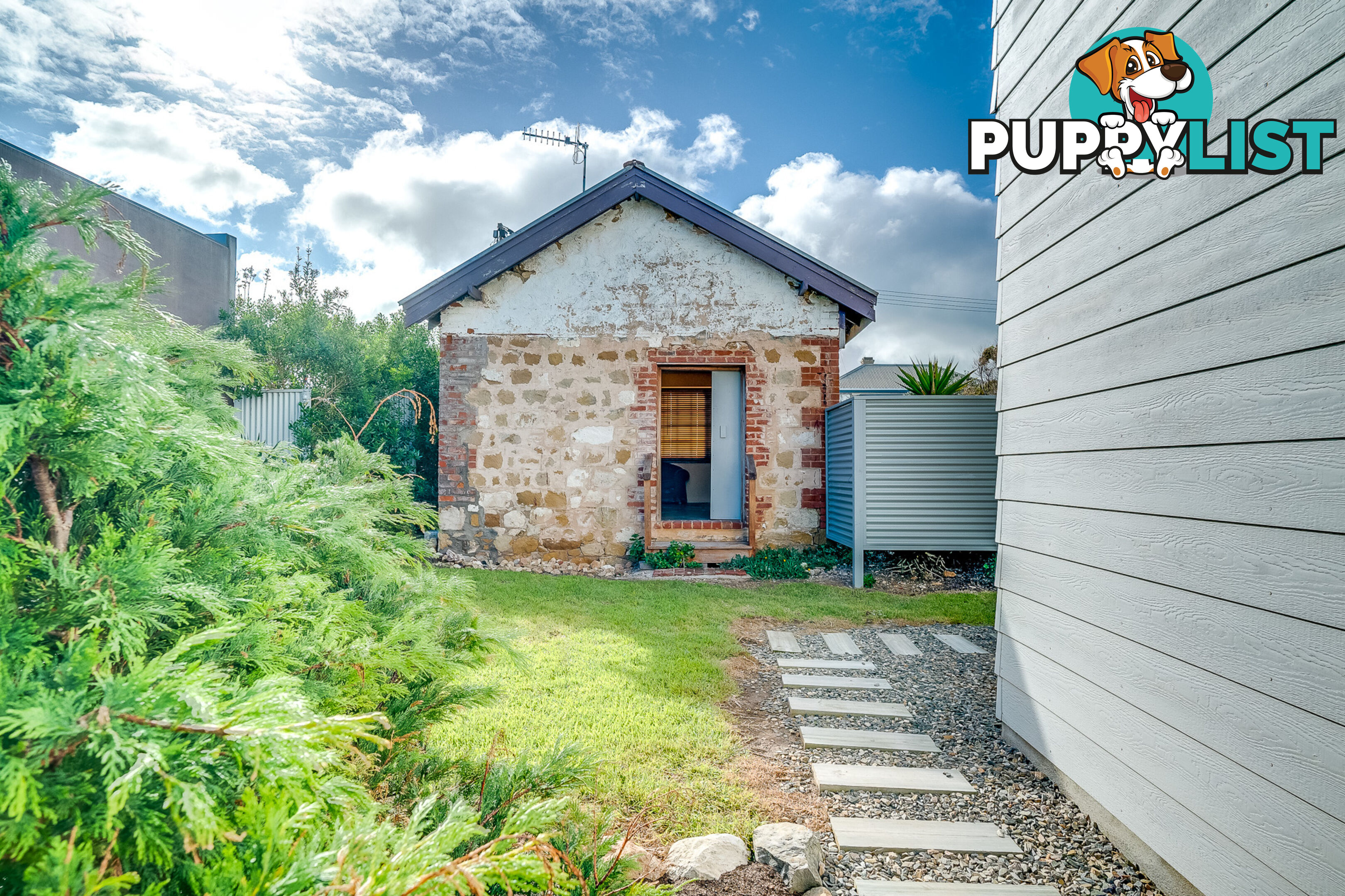 1 Merrilli Place Port Elliot SA 5212