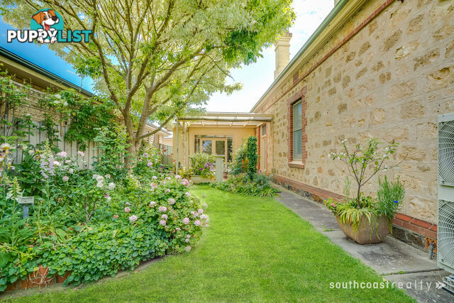 20 Hill Street Victor Harbor SA 5211