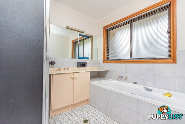 6 St Dominique Court PETRIE QLD 4502