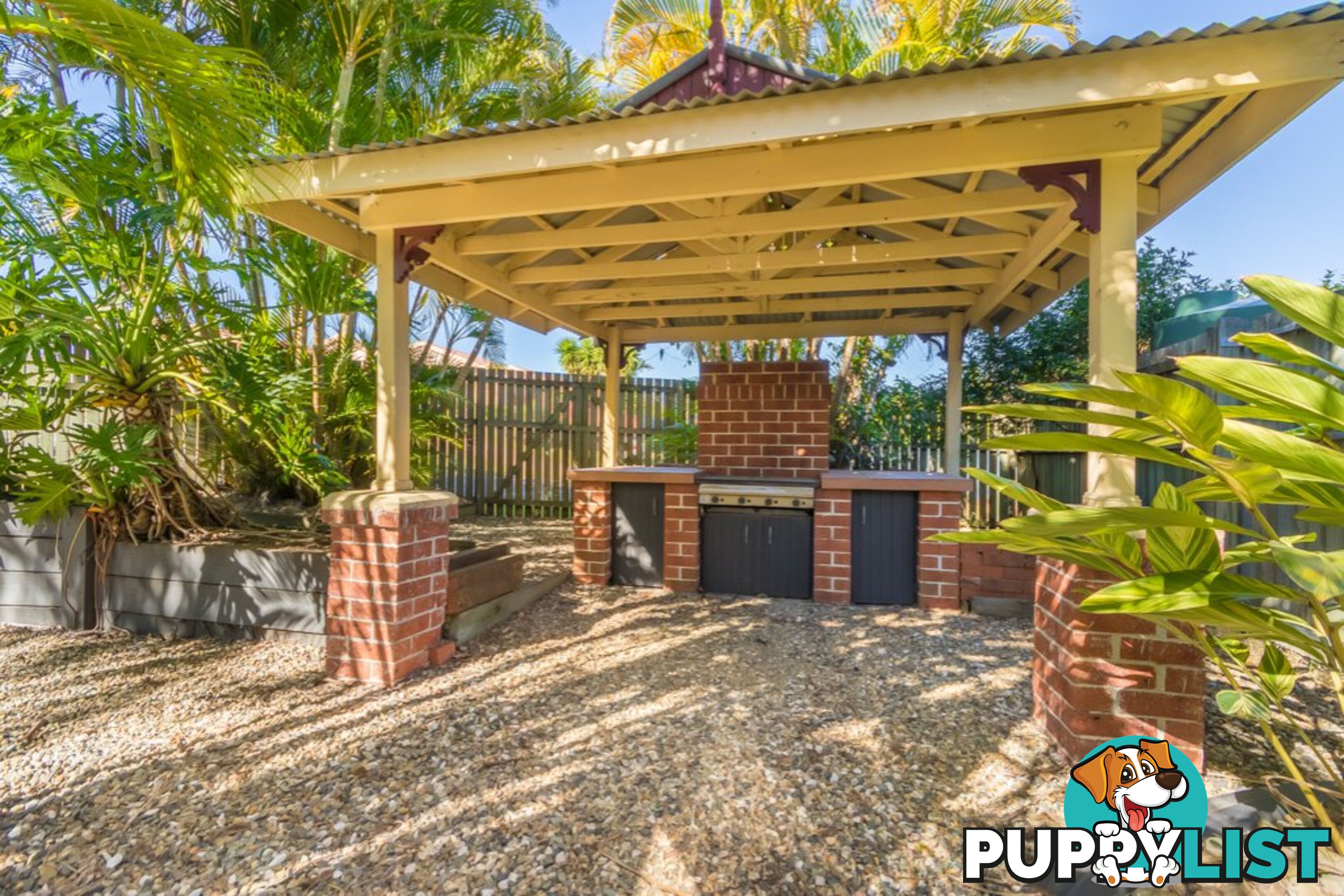 11 Markwell Court PETRIE QLD 4502