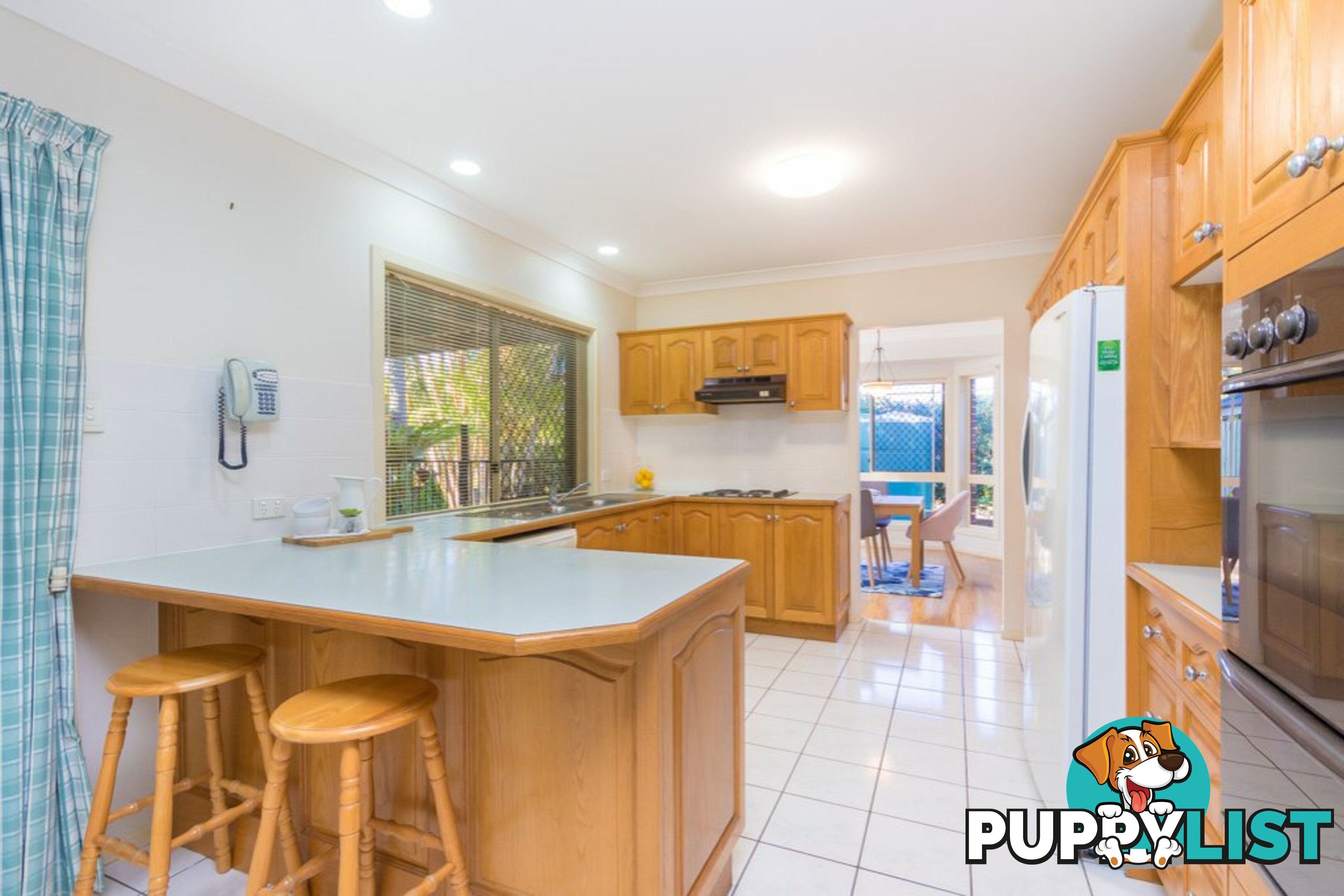 11 Markwell Court PETRIE QLD 4502