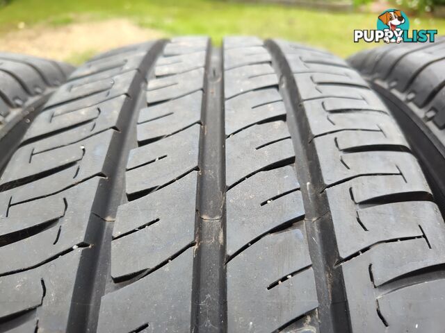 Michelin Agilis + tyres