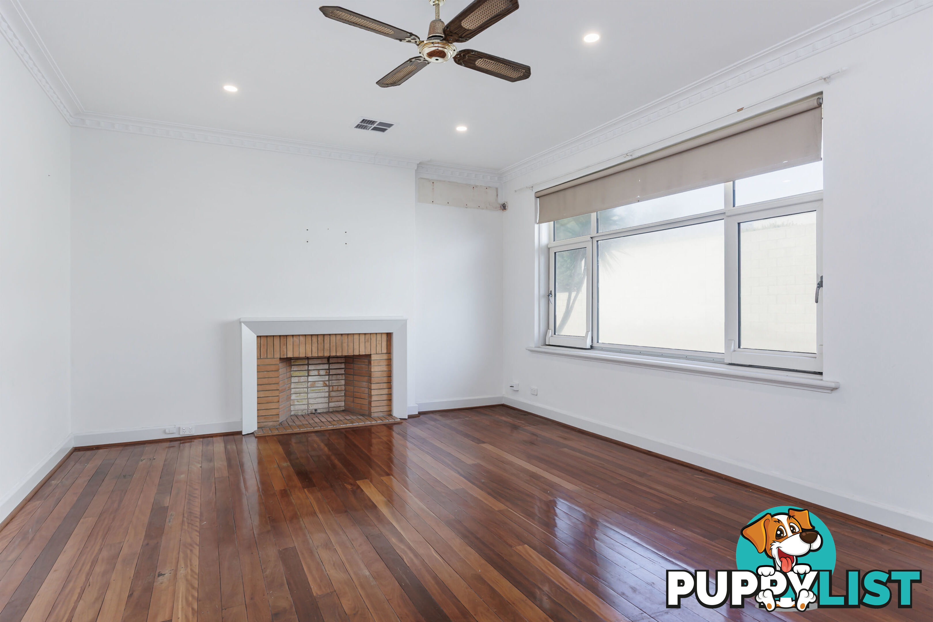 2/44 North Esplanade GLENELG NORTH SA 5045