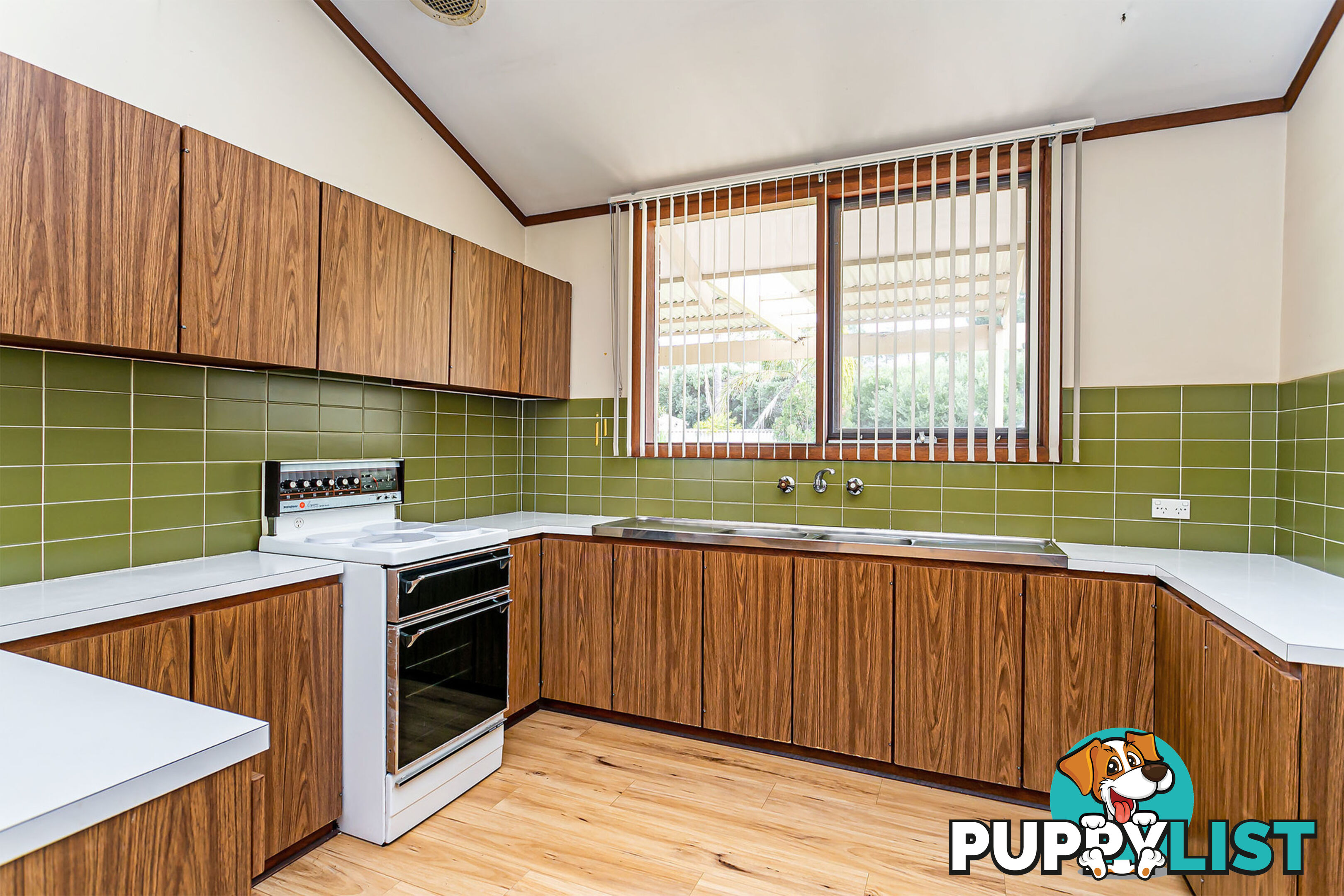 4 Lisa Place GRANGE SA 5022