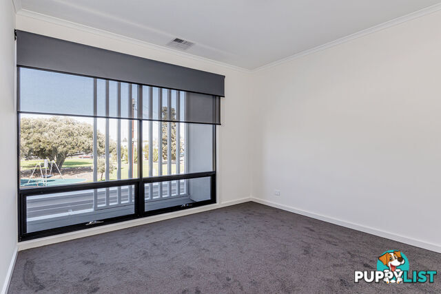 17 Montpelier Square PORT ADELAIDE SA 5015