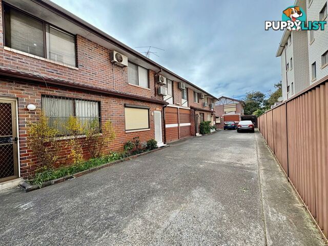 2/28 Hill street CABRAMATTA NSW 2166