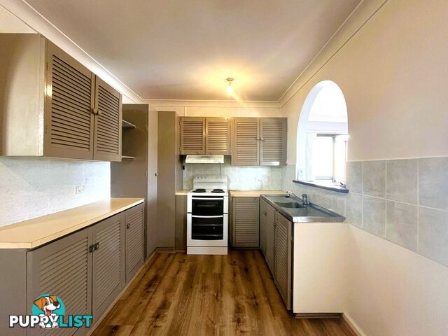 9 Williamson Crescent WARWICK FARM NSW 2170