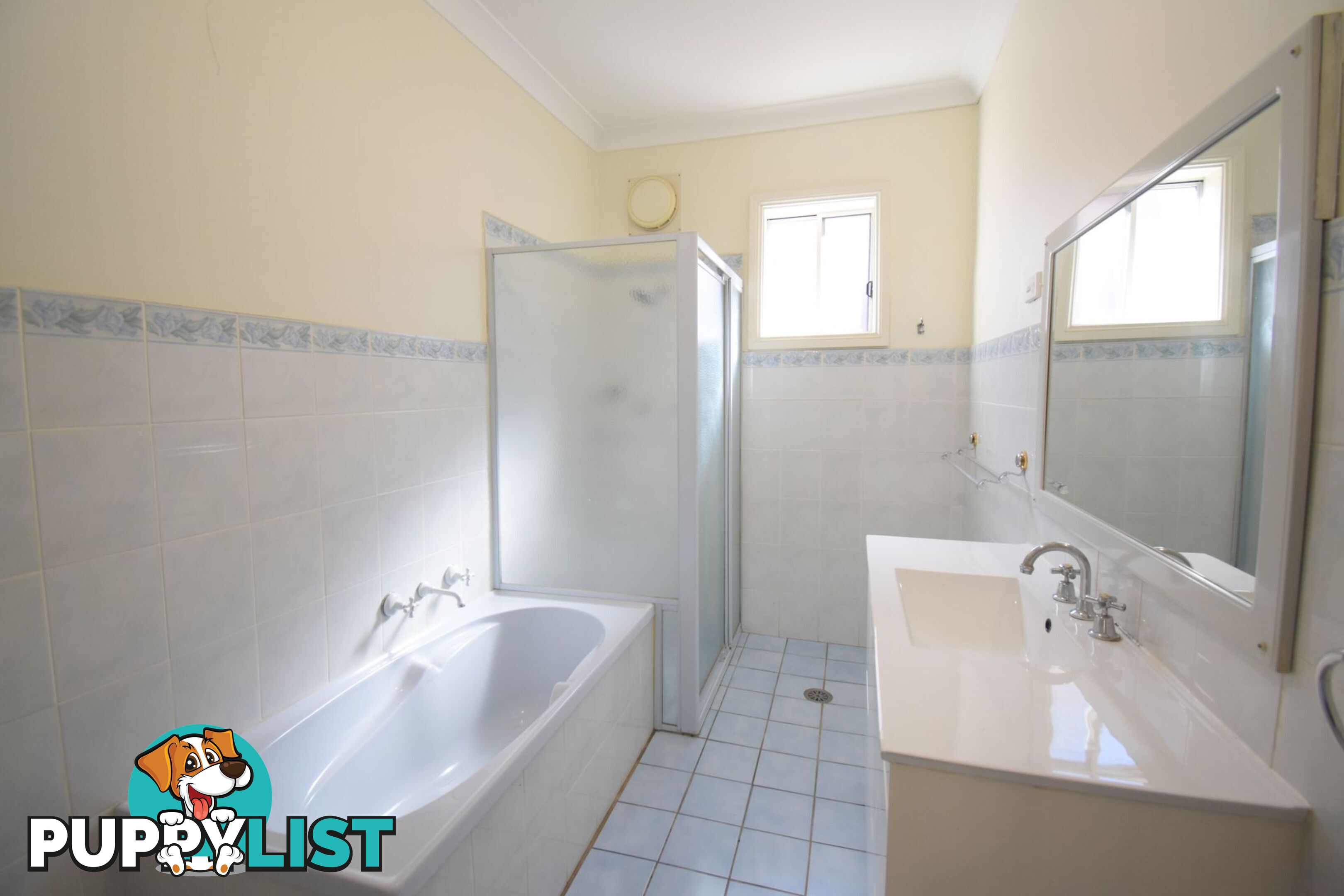 30 McKibbin Street CANLEY HEIGHTS NSW 2166