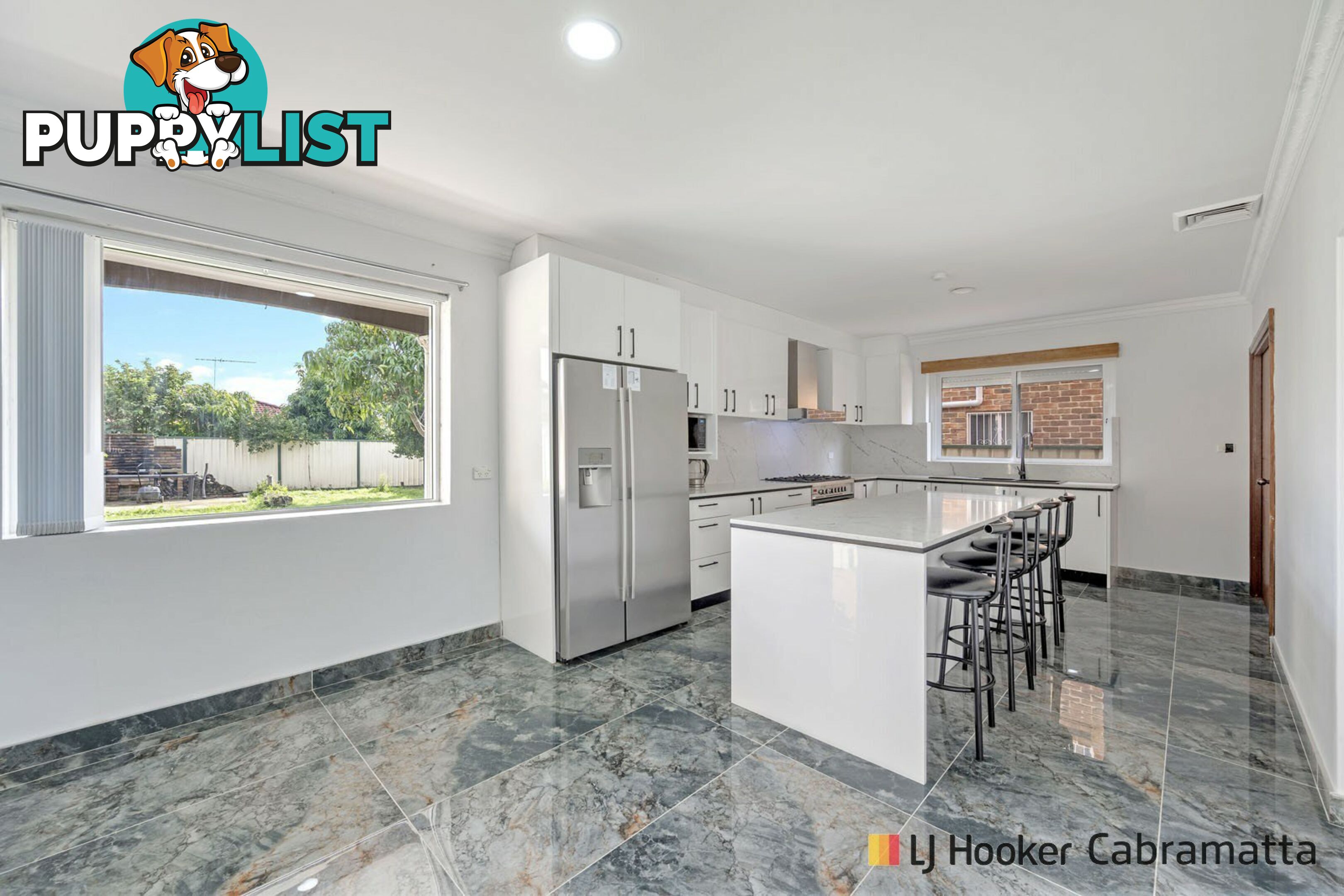 31 Corinda St ST JOHNS PARK NSW 2176