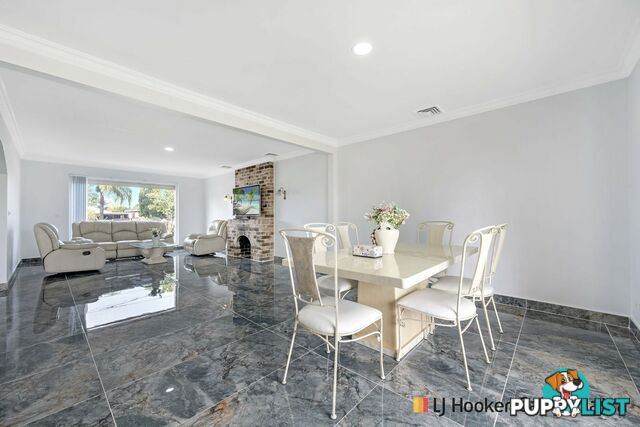 31 Corinda St ST JOHNS PARK NSW 2176