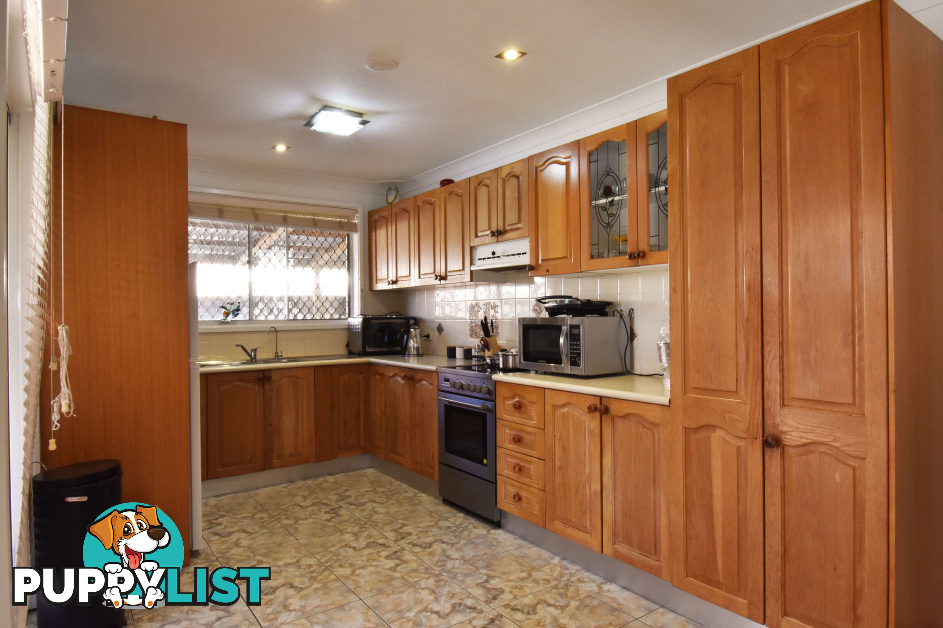 13 Rickard Road BOSSLEY PARK NSW 2176