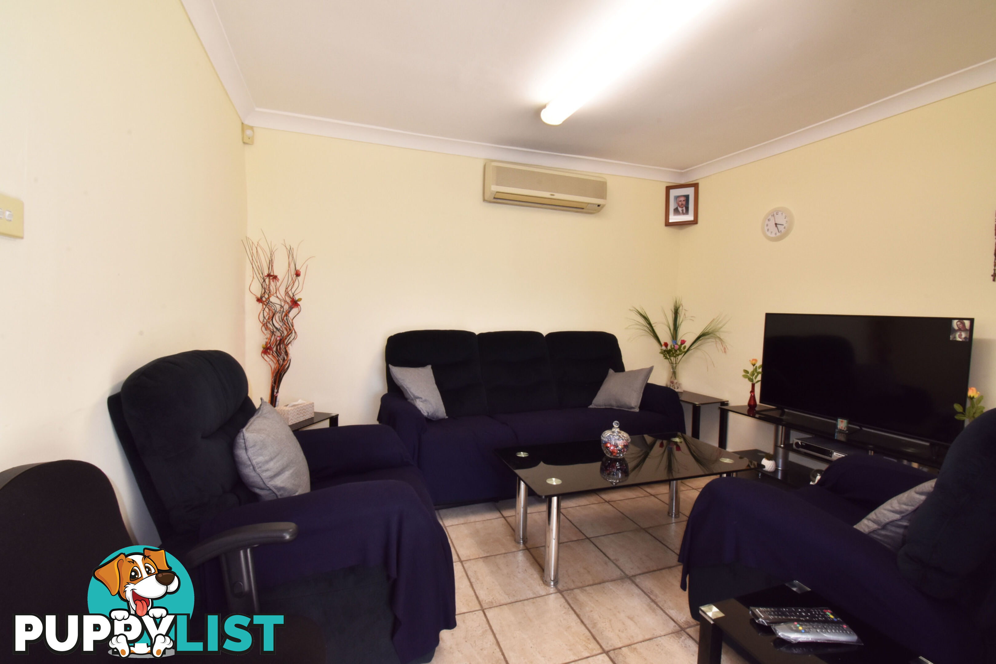 13 Rickard Road BOSSLEY PARK NSW 2176