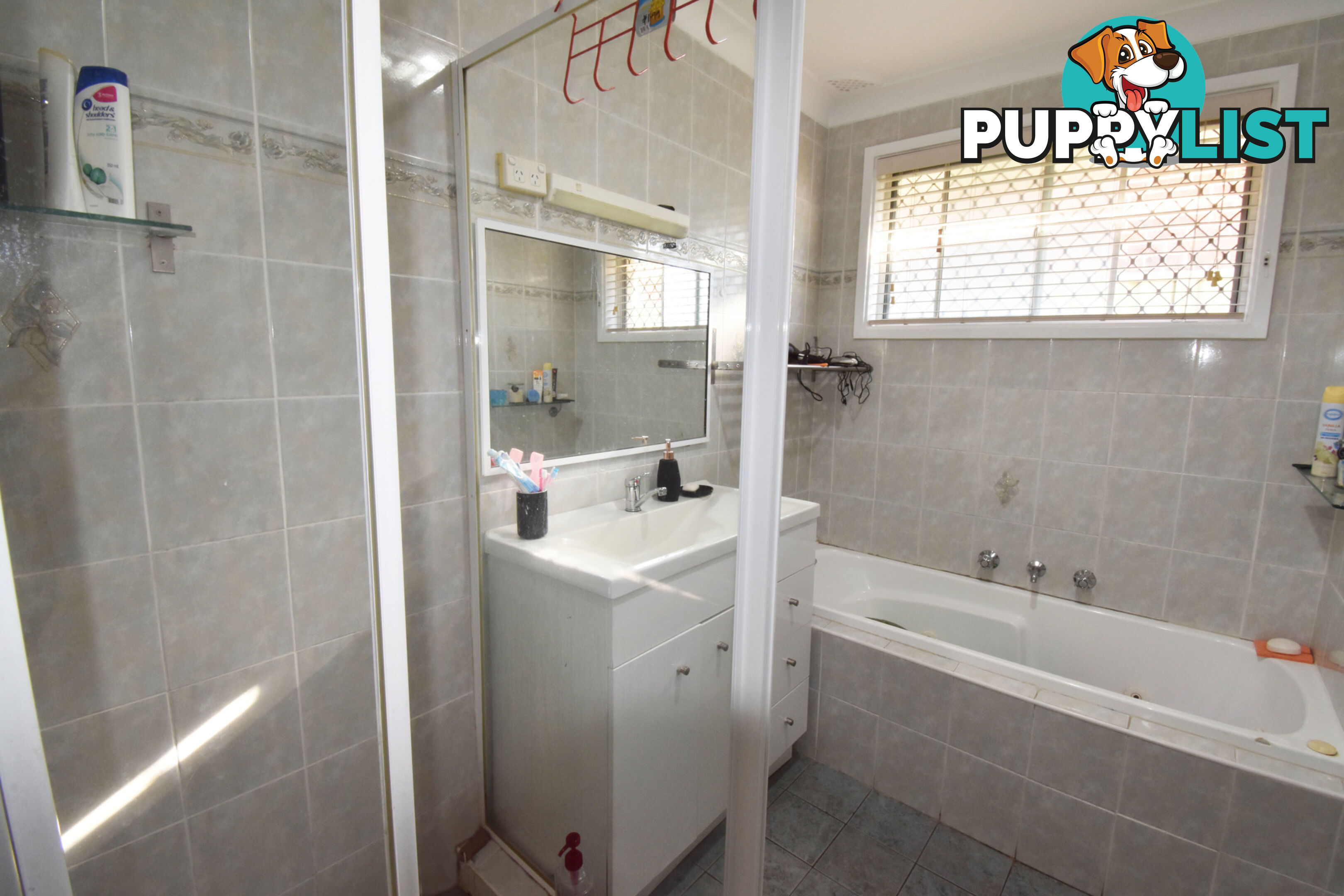 13 Rickard Road BOSSLEY PARK NSW 2176