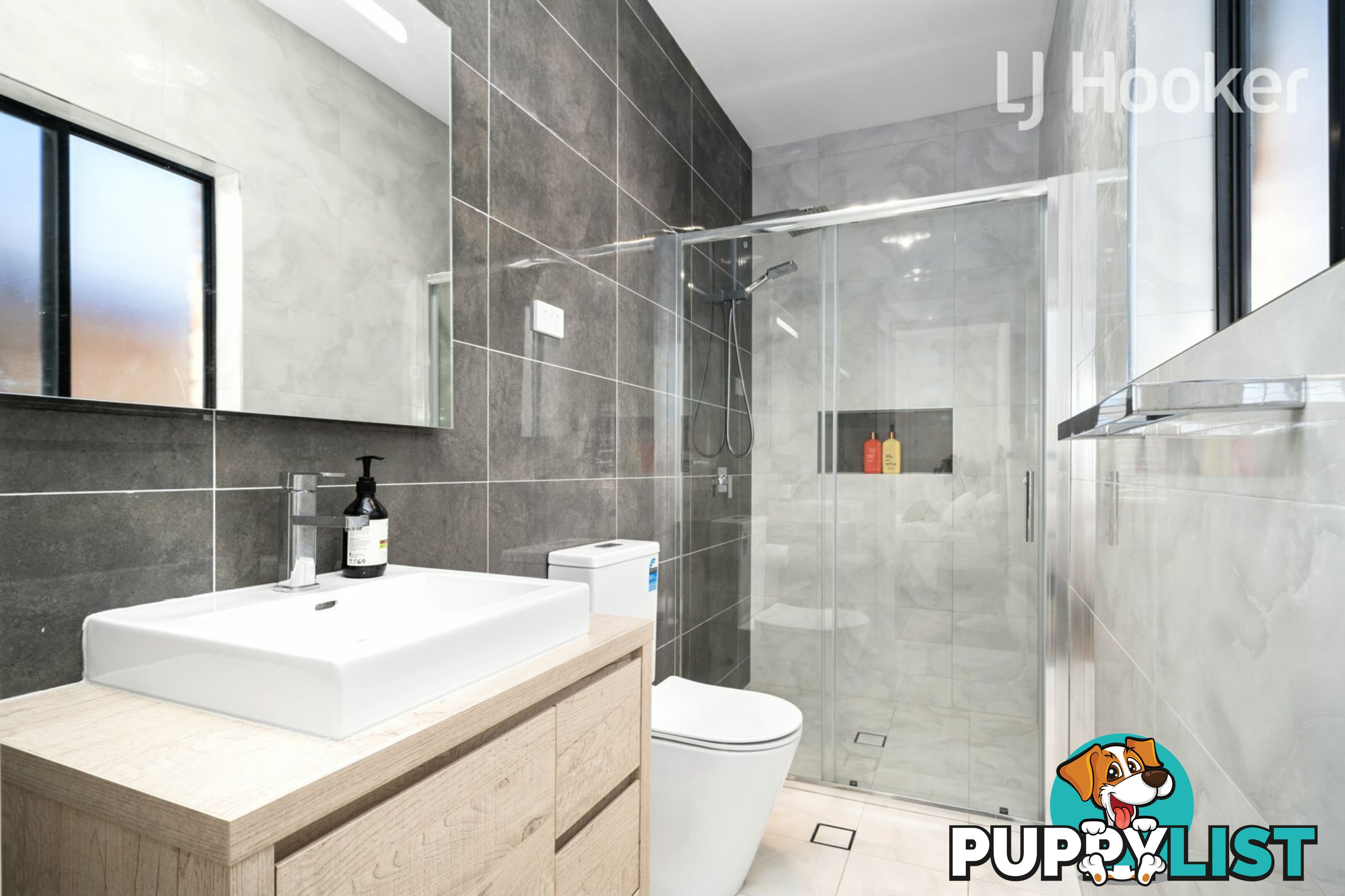 3B Butlers Close WEST HOXTON NSW 2171